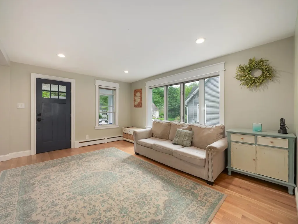 29 Chestnut Street Pearl River NY 10965