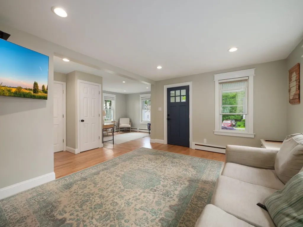 29 Chestnut Street Pearl River NY 10965