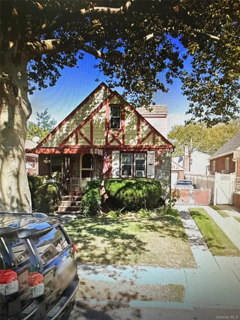 8023 247th Street Bellerose NY 11426