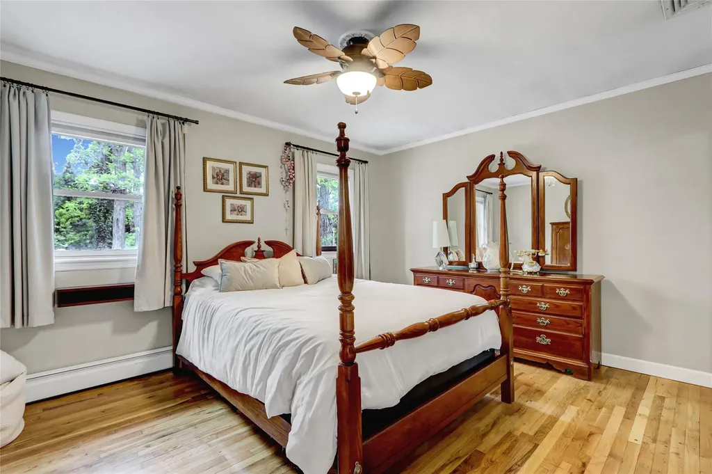42 Sands Lane Brookhaven NY 11719