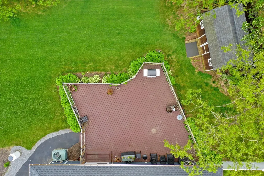 42 Sands Lane Brookhaven NY 11719