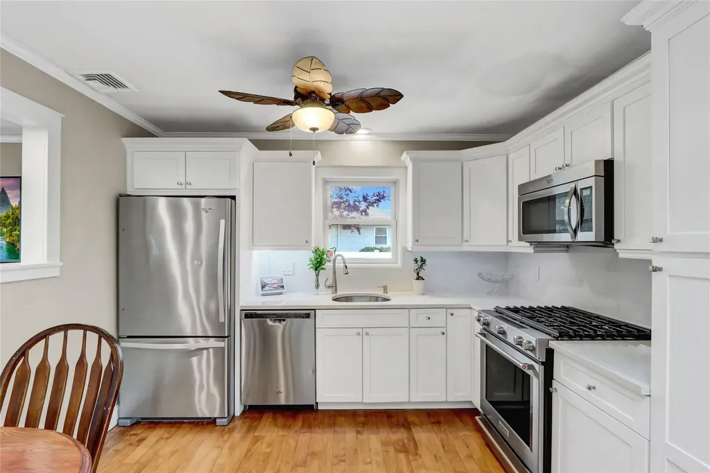 42 Sands Lane Brookhaven NY 11719