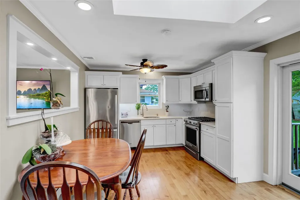 42 Sands Lane Brookhaven NY 11719