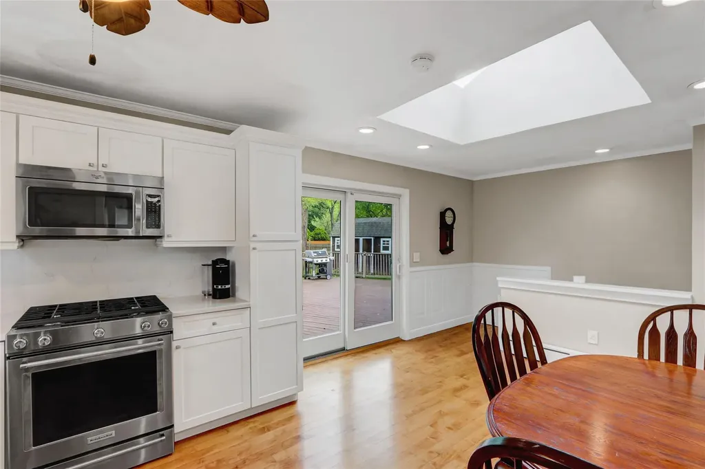 42 Sands Lane Brookhaven NY 11719
