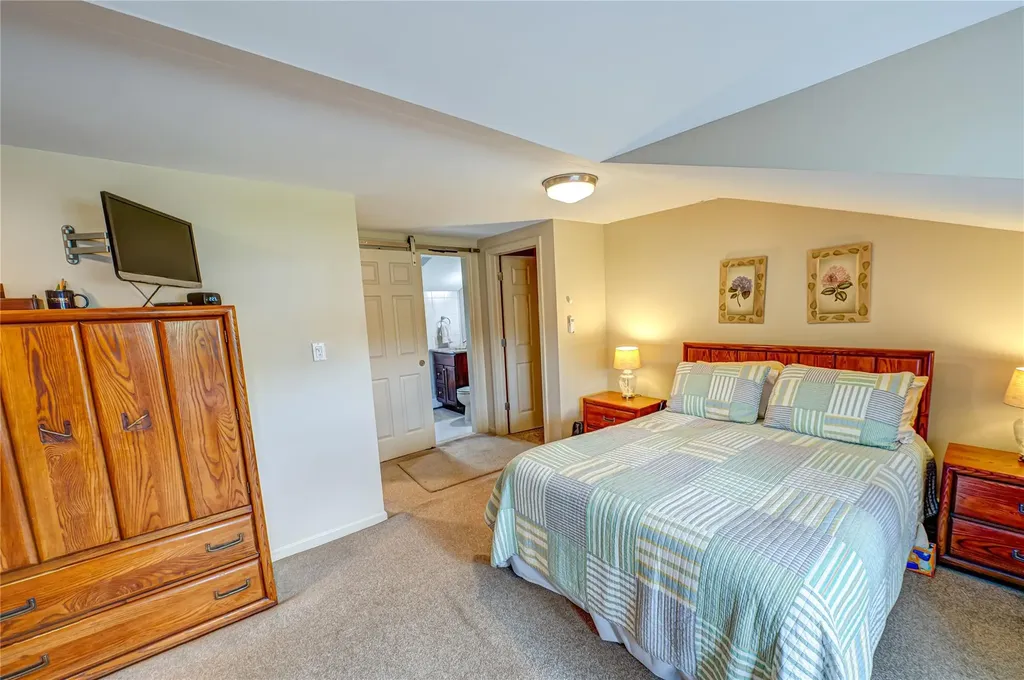 964 Manor Lane Bay Shore NY 11706