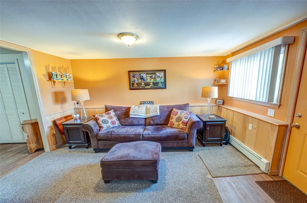 964 Manor Lane Bay Shore NY 11706