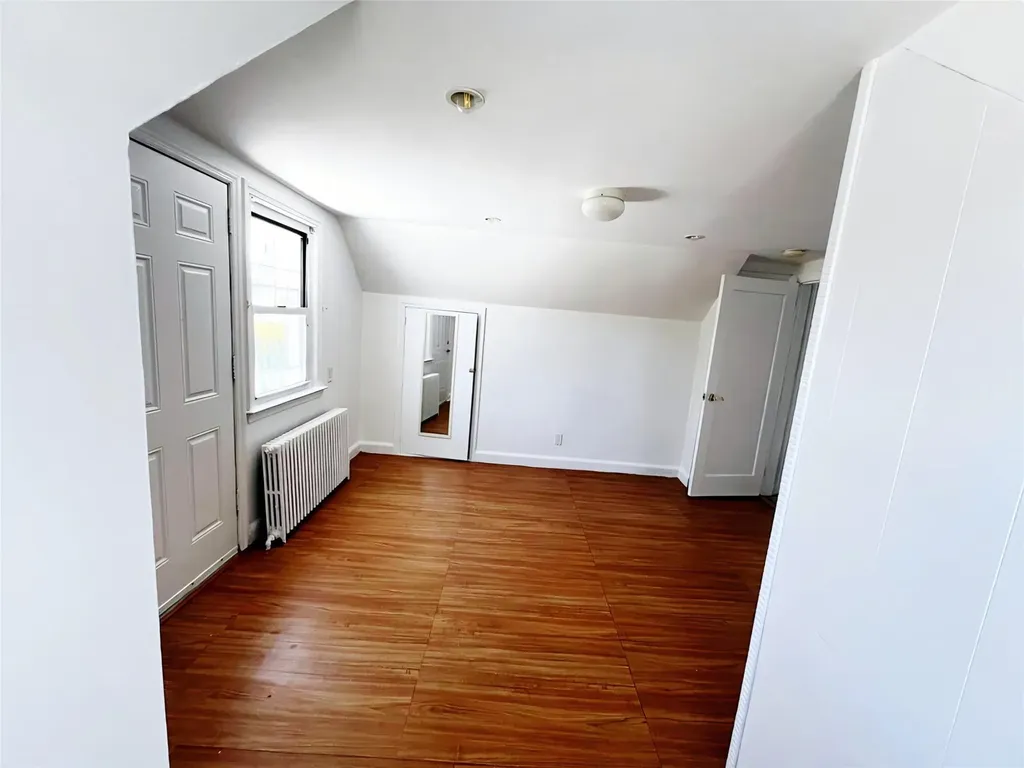35 Hicks Street Valley Stream NY 11580