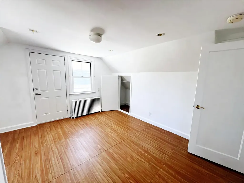 35 Hicks Street Valley Stream NY 11580