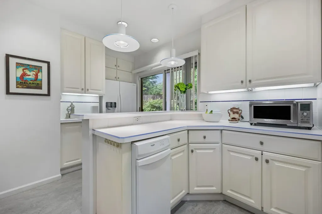 15 Bogert Avenue White Plains NY 10606