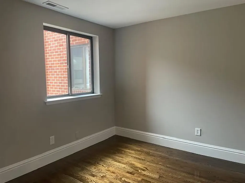 627 Chestnut Street Cedarhurst NY 11516