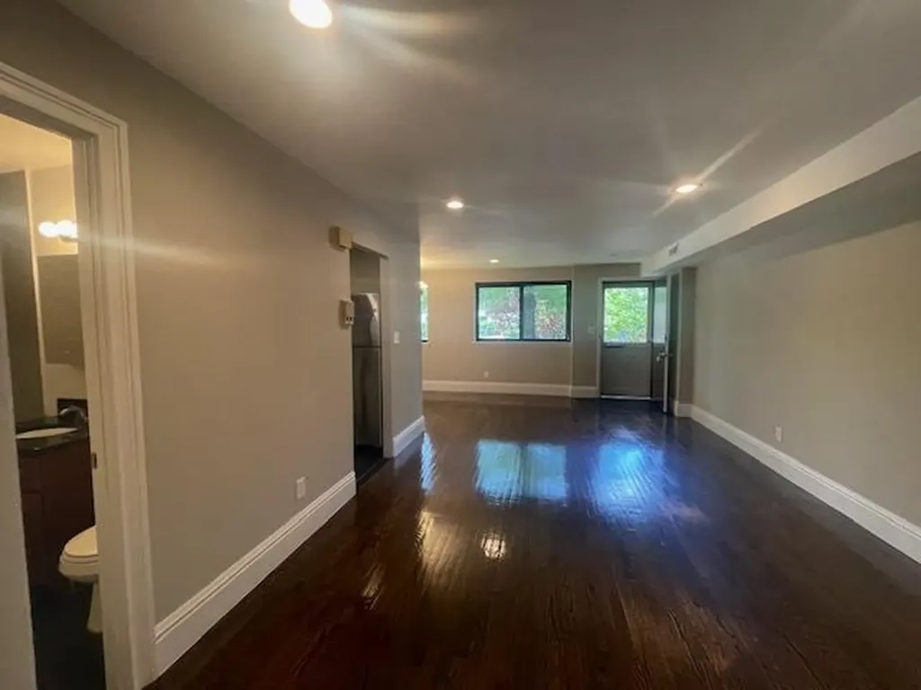 627 Chestnut Street Cedarhurst NY 11516