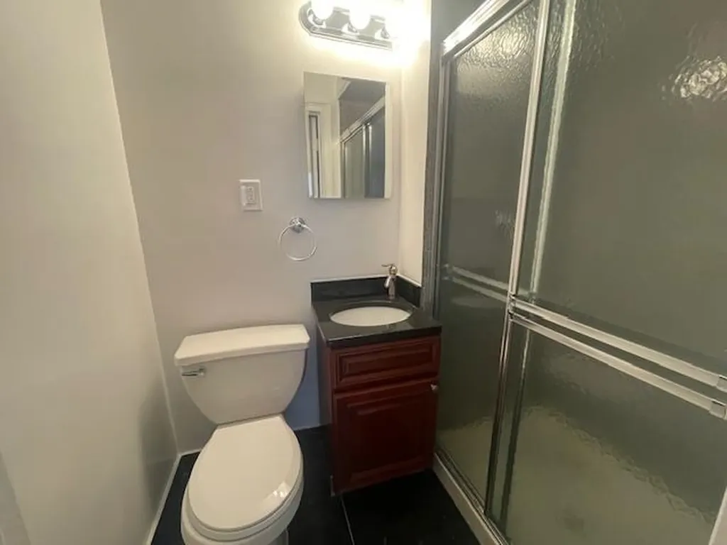 627 Chestnut Street Cedarhurst NY 11516