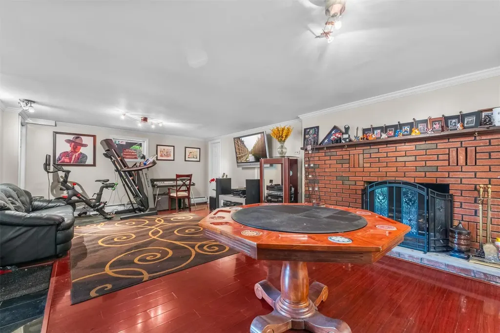 35 Brookside Avenue Putnam Valley NY 10579