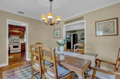 170 Little East Neck Road S Babylon NY 11702