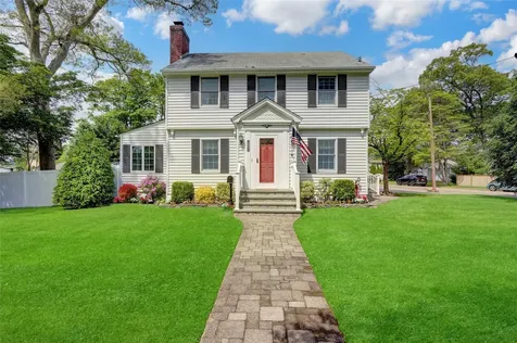 170 Little East Neck Road S Babylon NY 11702