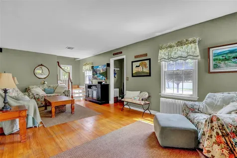 170 Little East Neck Road S Babylon NY 11702