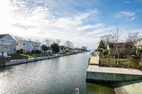 68 Stuart Avenue Amityville NY 11701