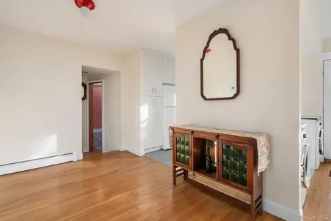 68 Stuart Avenue Amityville NY 11701