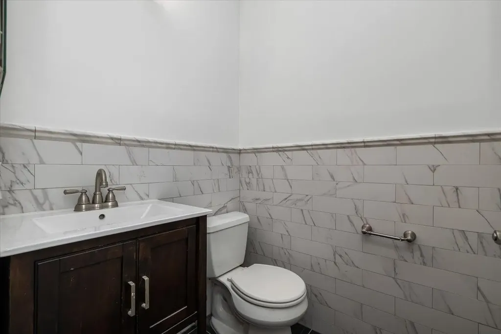 10 Aspen Circle Saint James NY 11780
