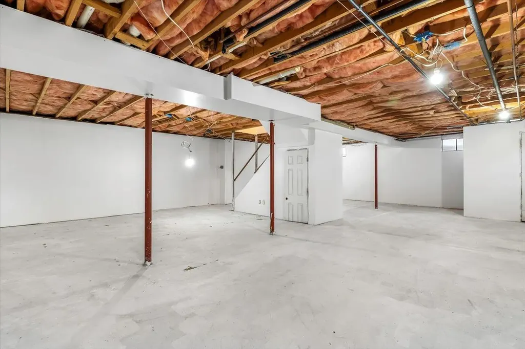 10 Aspen Circle Saint James NY 11780