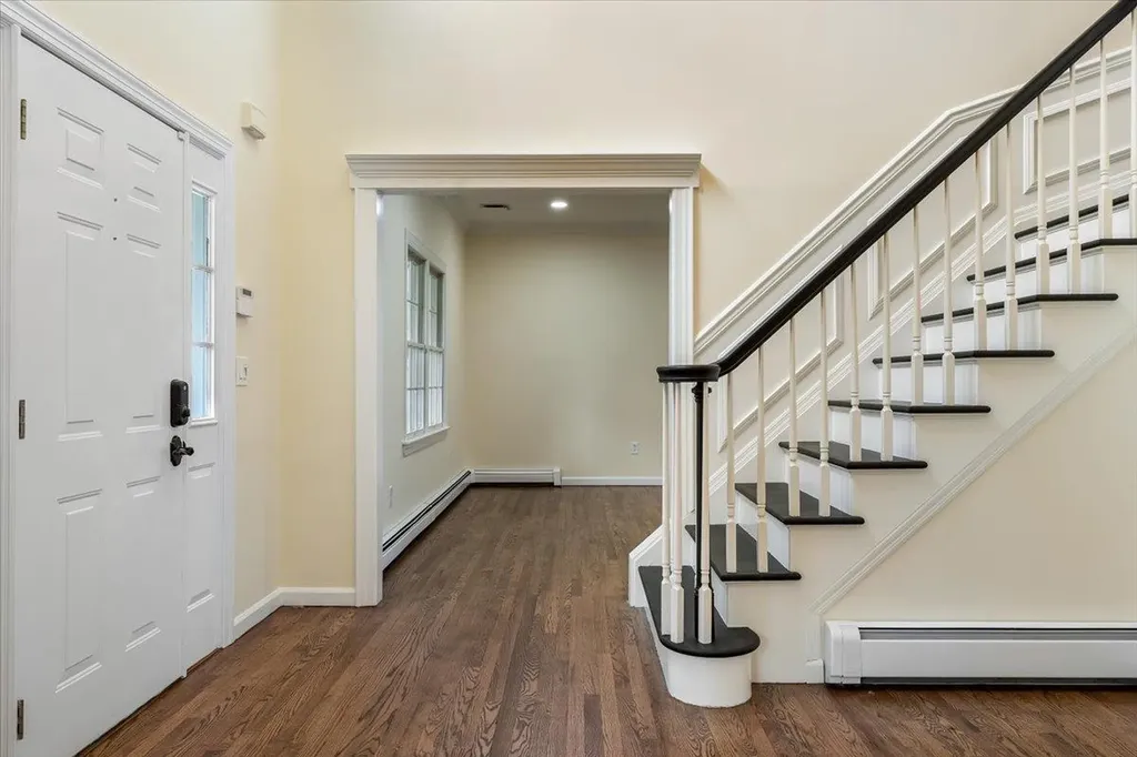 10 Aspen Circle Saint James NY 11780