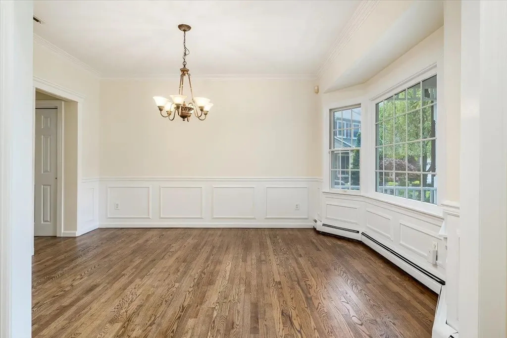 10 Aspen Circle Saint James NY 11780