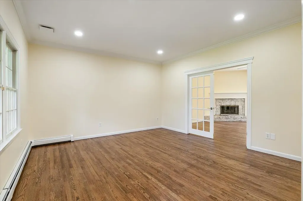 10 Aspen Circle Saint James NY 11780