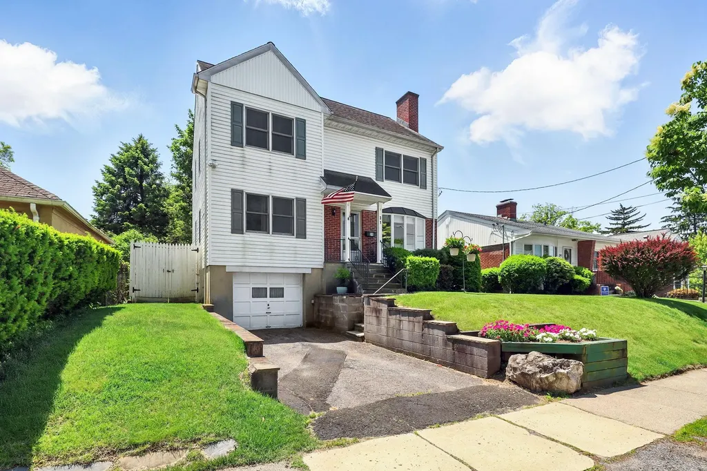31 Tompkins Avenue White Plains NY 10603