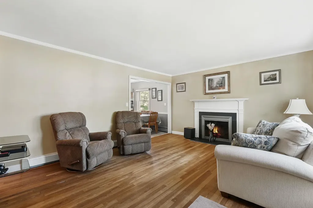 31 Tompkins Avenue White Plains NY 10603