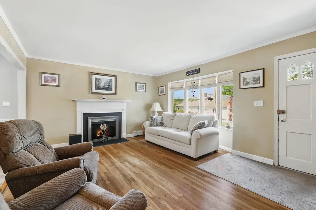 31 Tompkins Avenue White Plains NY 10603