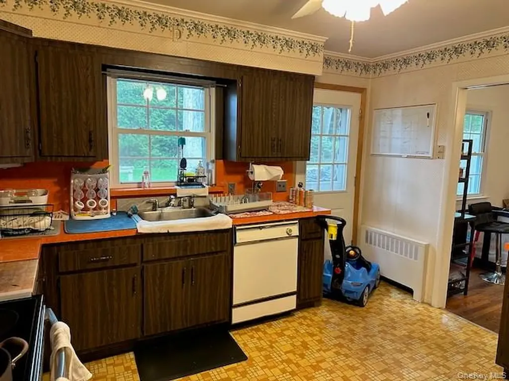 955 Deep Hole Drive Mattituck NY 11952
