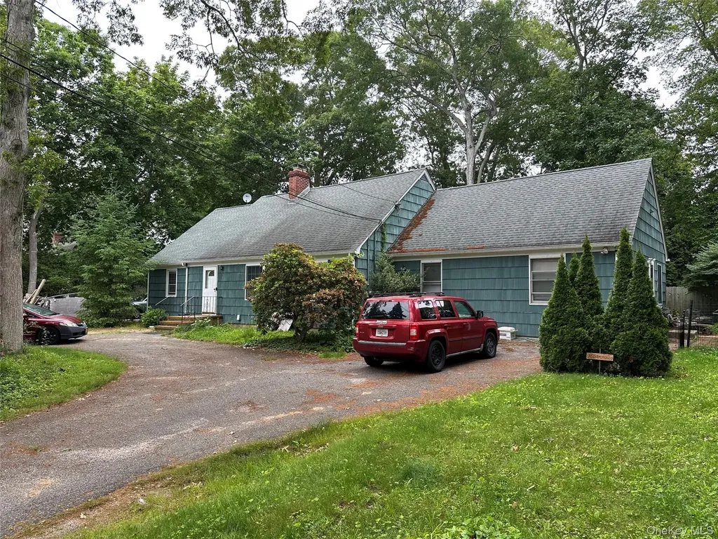 955 Deep Hole Drive Mattituck NY 11952