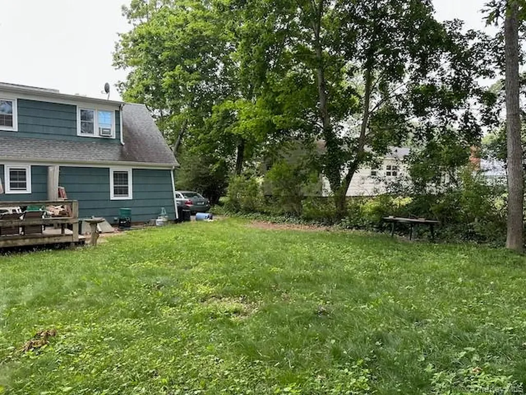955 Deep Hole Drive Mattituck NY 11952