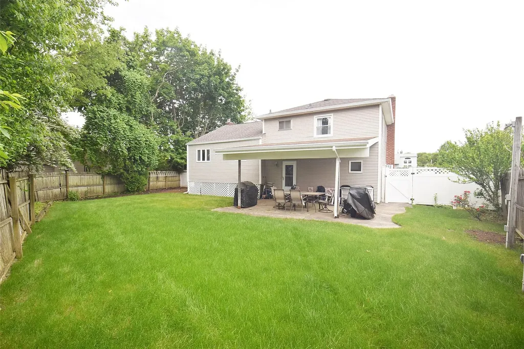 2 Walnut Drive Syosset NY 11791