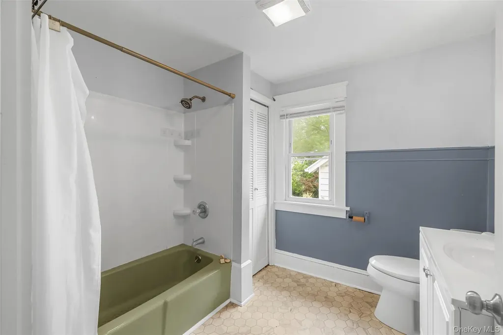39 Pine Street Kingston NY 12401