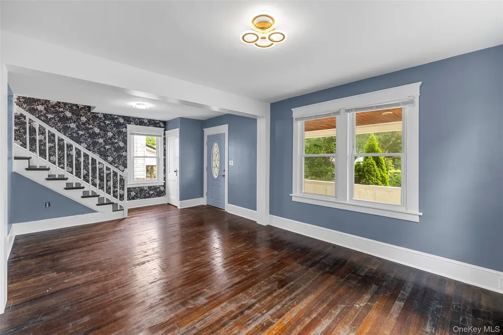 39 Pine Street Kingston NY 12401