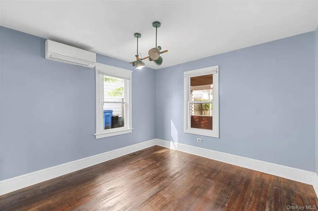 39 Pine Street Kingston NY 12401