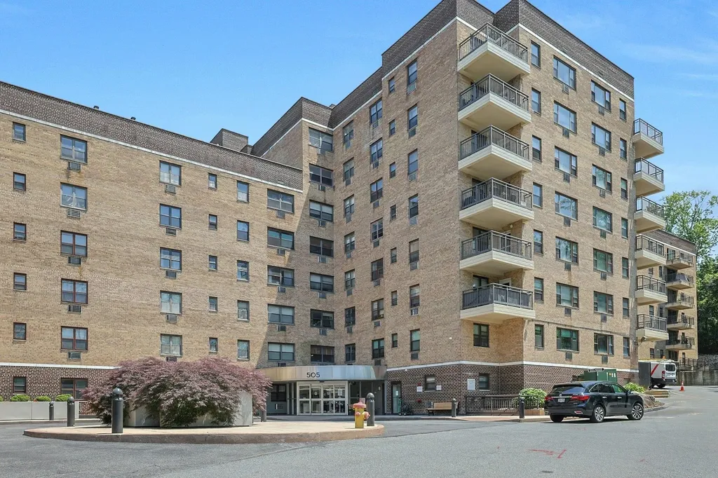 505 Central Avenue White Plains NY 10606
