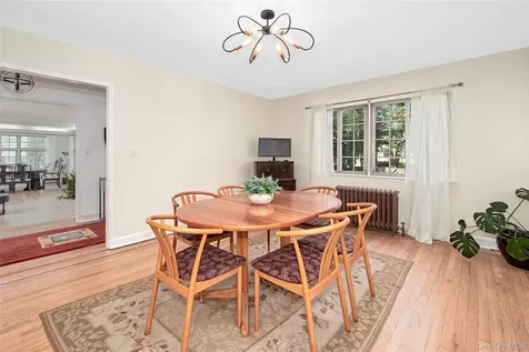2 Byworth Road New Rochelle NY 10804