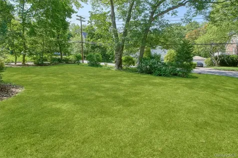 2 Byworth Road New Rochelle NY 10804