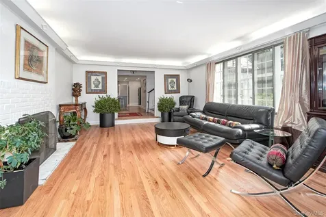 2 Byworth Road New Rochelle NY 10804