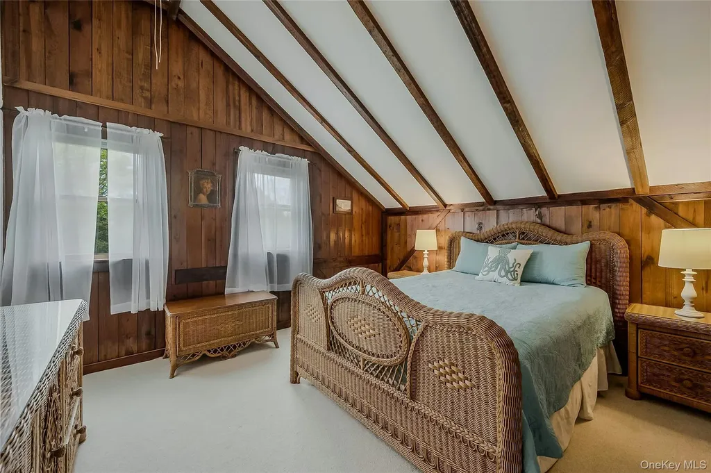 5 Jessup Lane Quogue NY 11959