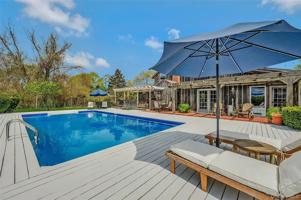 5 Jessup Lane Quogue NY 11959