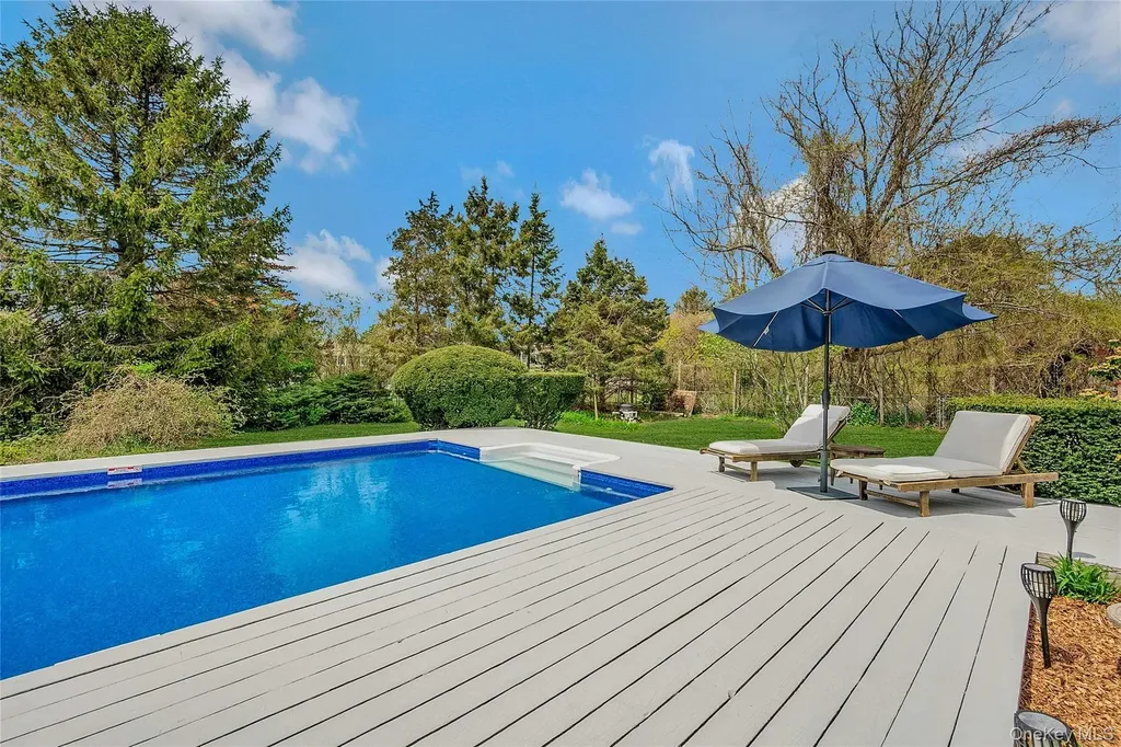 5 Jessup Lane Quogue NY 11959