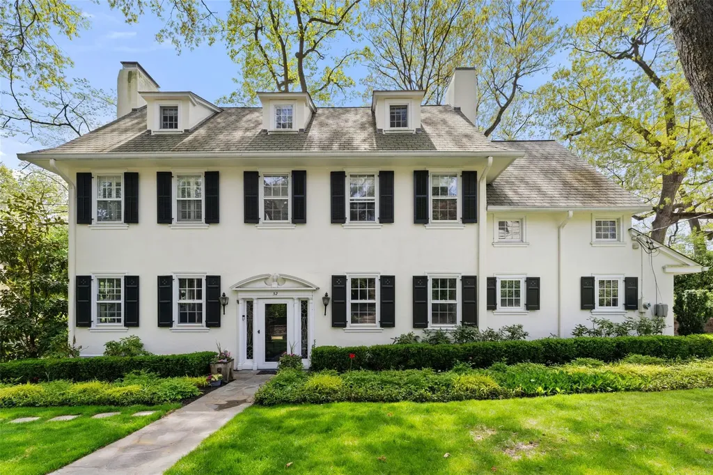 52 Cedar Lane Bronxville NY 10708