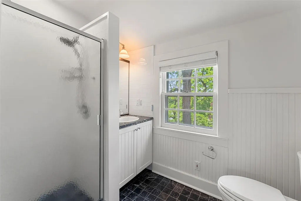 52 Cedar Lane Bronxville NY 10708