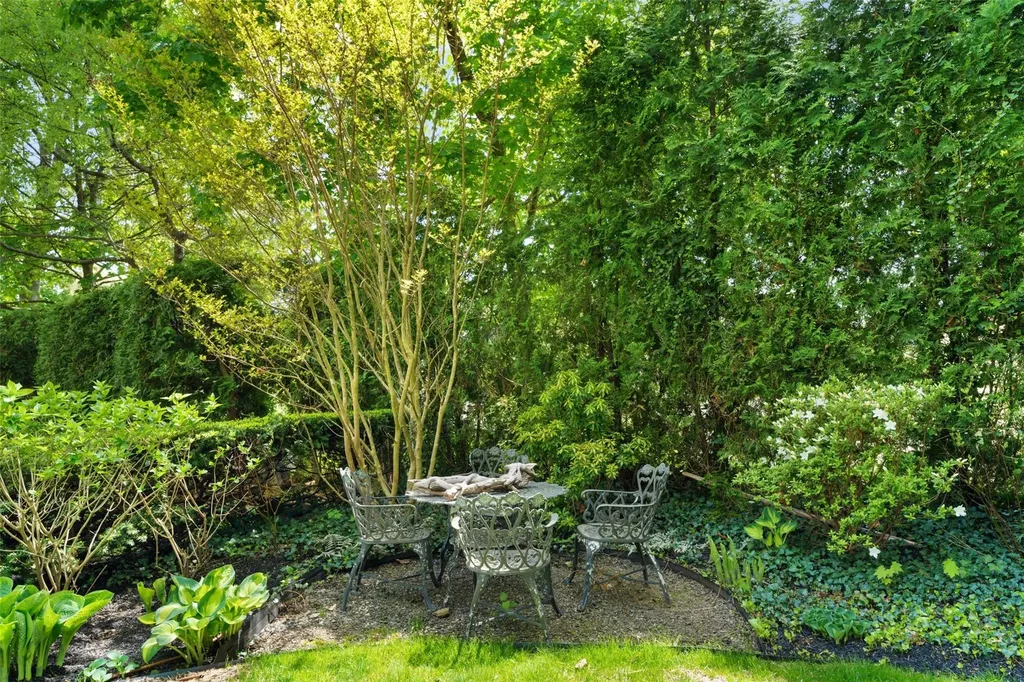 52 Cedar Lane Bronxville NY 10708