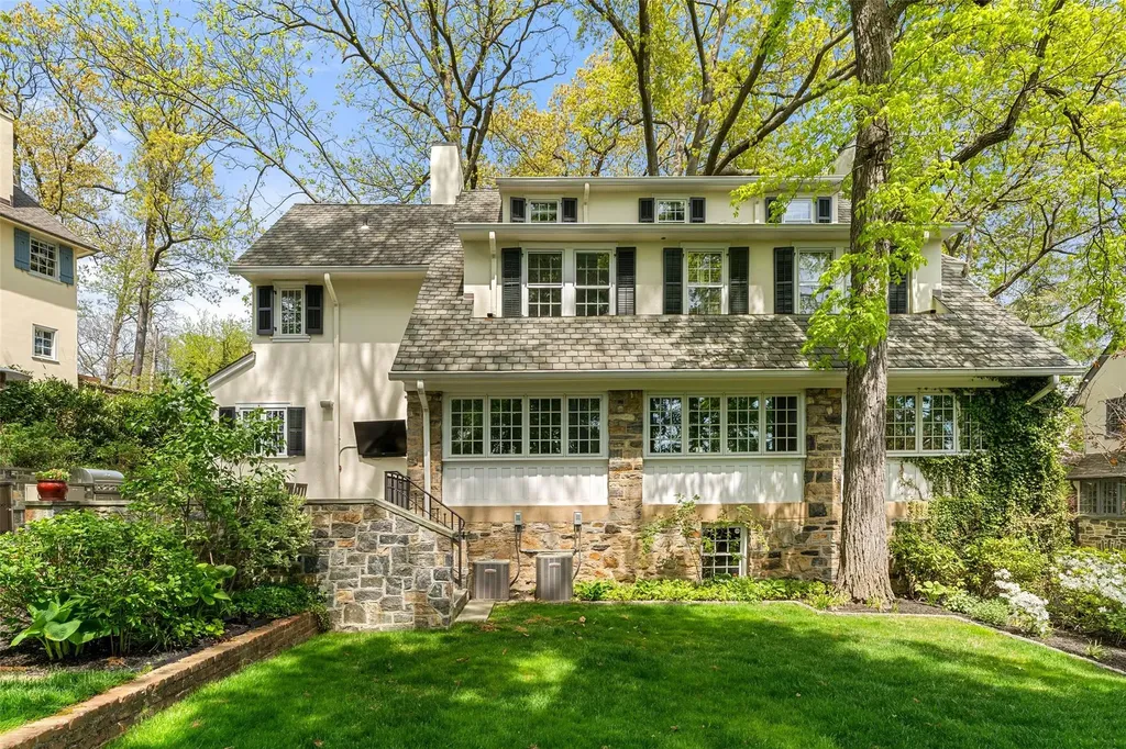 52 Cedar Lane Bronxville NY 10708