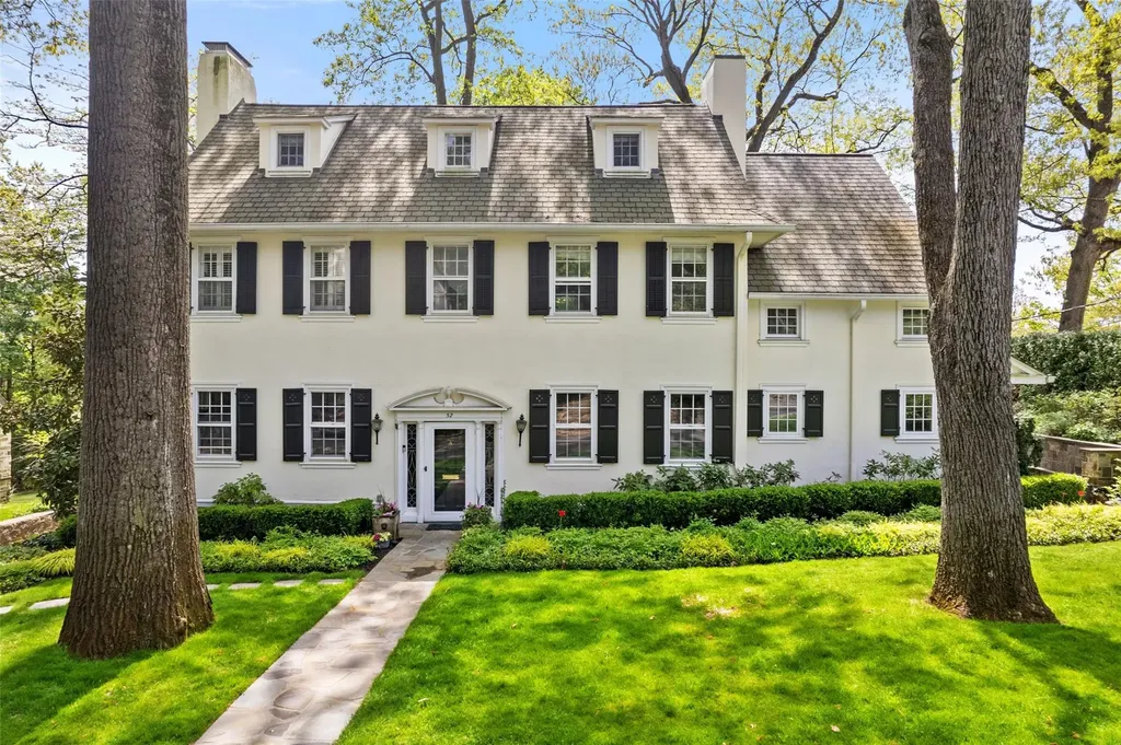 52 Cedar Lane Bronxville NY 10708