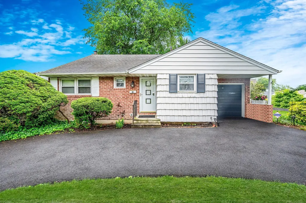 120 Glen Road North Babylon NY 11703
